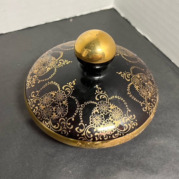 🎉Vintage Bohemian Amber Glass Replacement Lid – Gold Floral Overlay - Picture 1 of 13